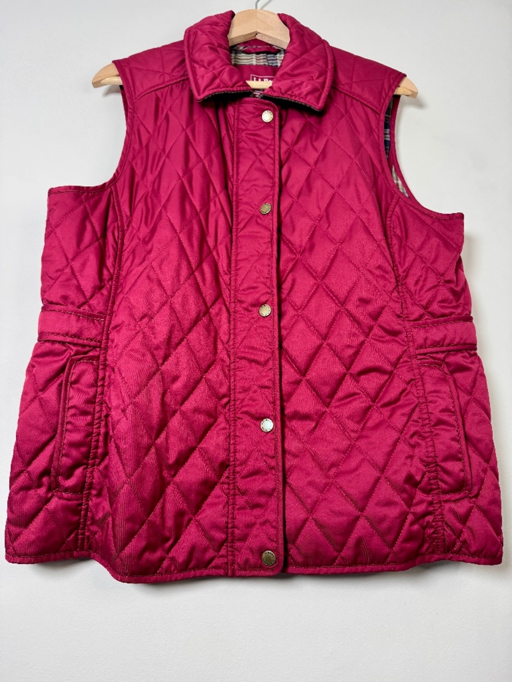 L.L. Bean Upcountry Quilted Vest Magenta Berry Plaid Lined Women's Size L Reg